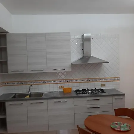 Monti Scauri (Lazio)